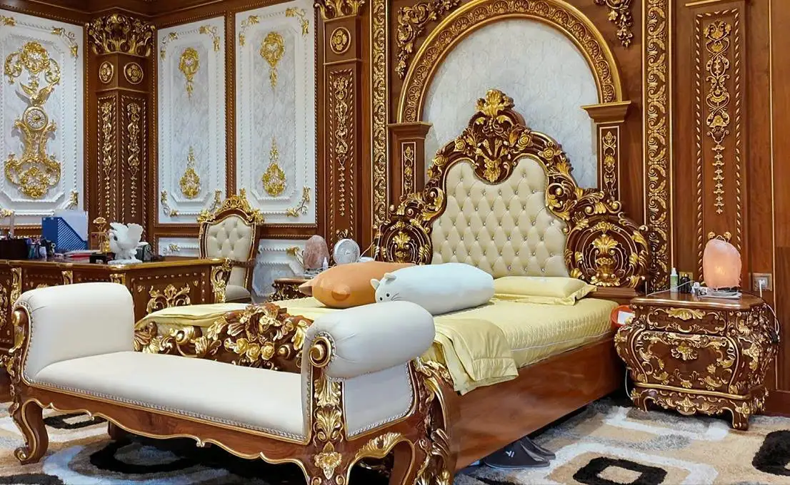 10 Mẫu Giường Cổ Điển Gỗ Gõ Đỏ Đẹp, Sang Trọng Cho Phòng Ngủ